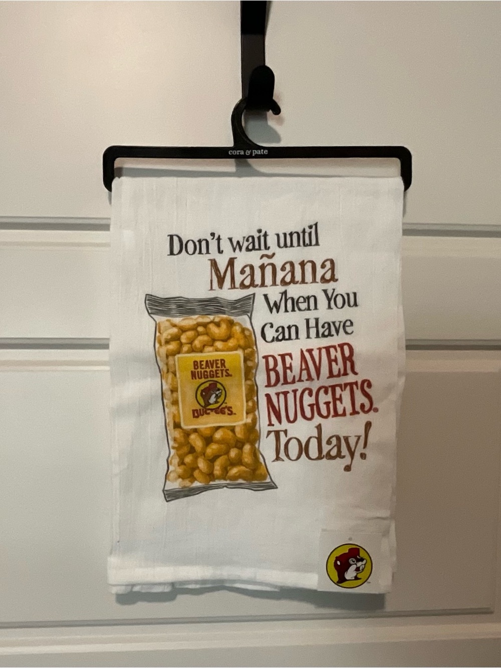 Beaver Nuggets Printed White Kitchen Towel - Buc-ee's -NWT